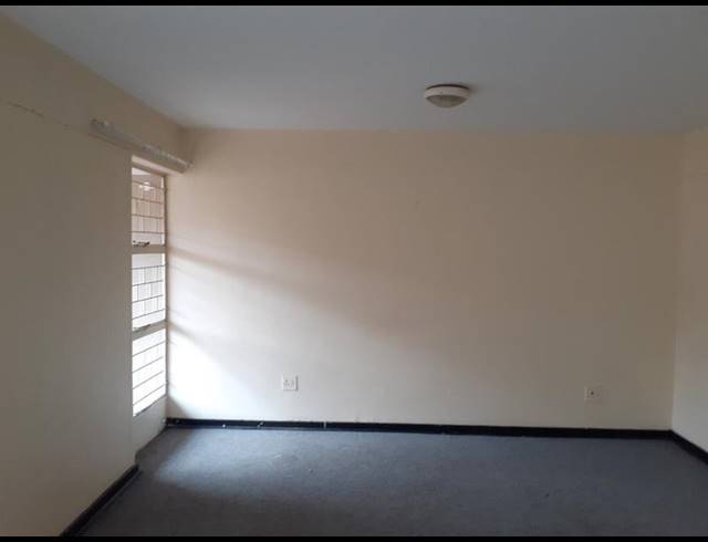 3 BEDROOM TOWNHOUSE FOR SALE IN SASOLBURG CENTRAL